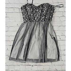 MASQUERADE Black White Sequins Prom Party Layered Dress JUNIORS SIZE 3/4